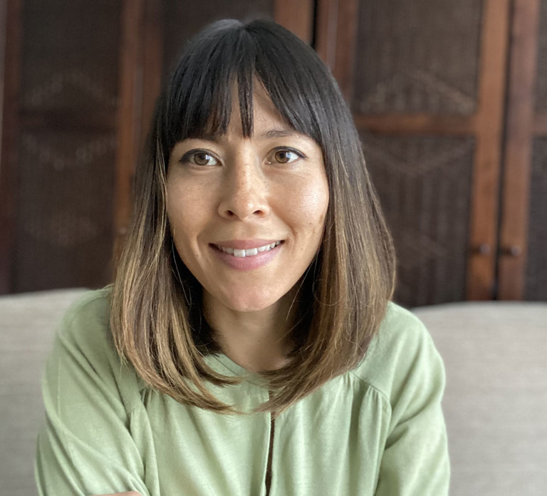 img_profile2-768x696